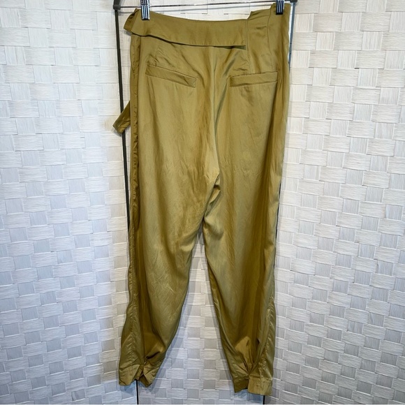 WNDERKAMMER Women’s Unbalance Tuck Trousers Size Small Contemporary - Picture 16 of 16